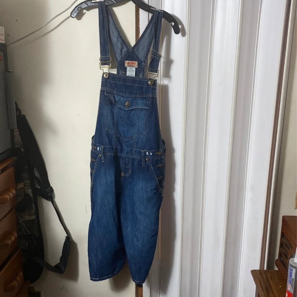 No boundaries jean overalls capris